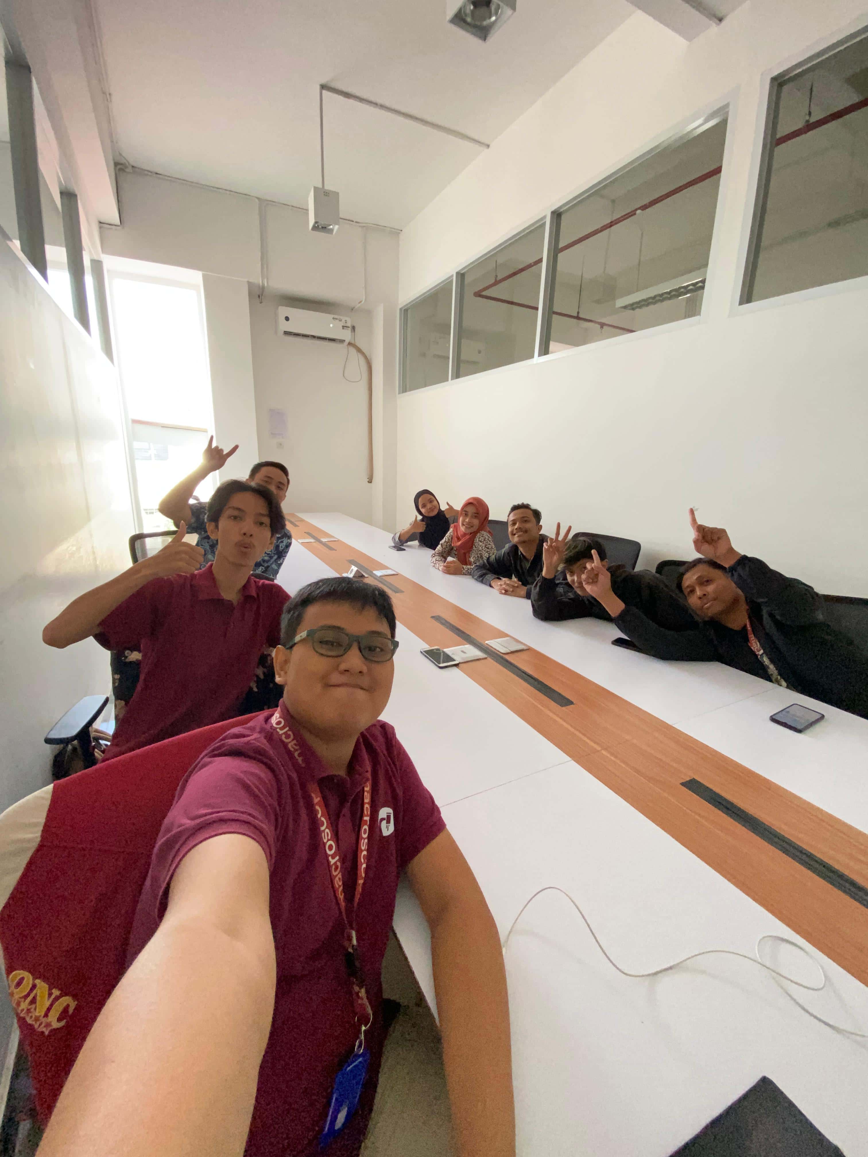 Macroscope Internship Camp